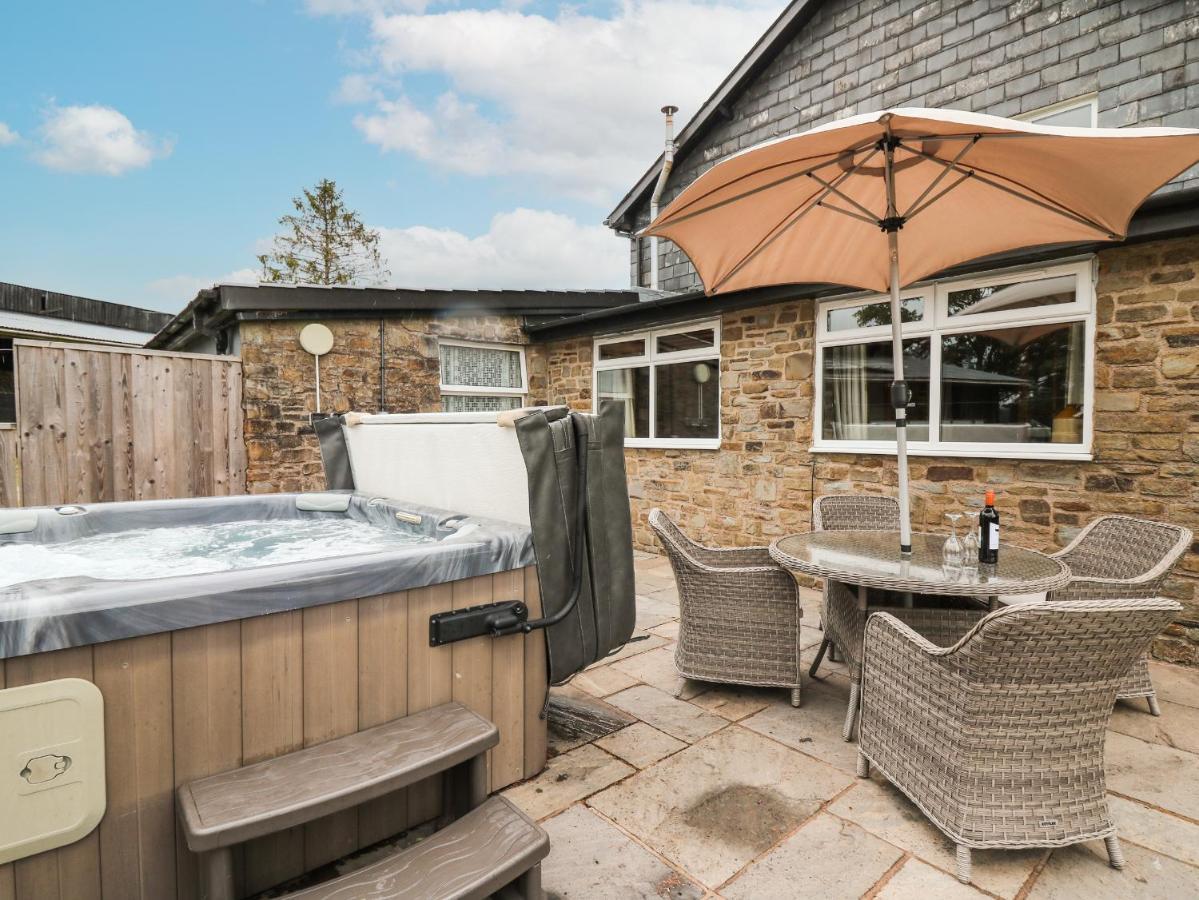 Holly Farm Cottage Newbridge on Wye ภายนอก รูปภาพ